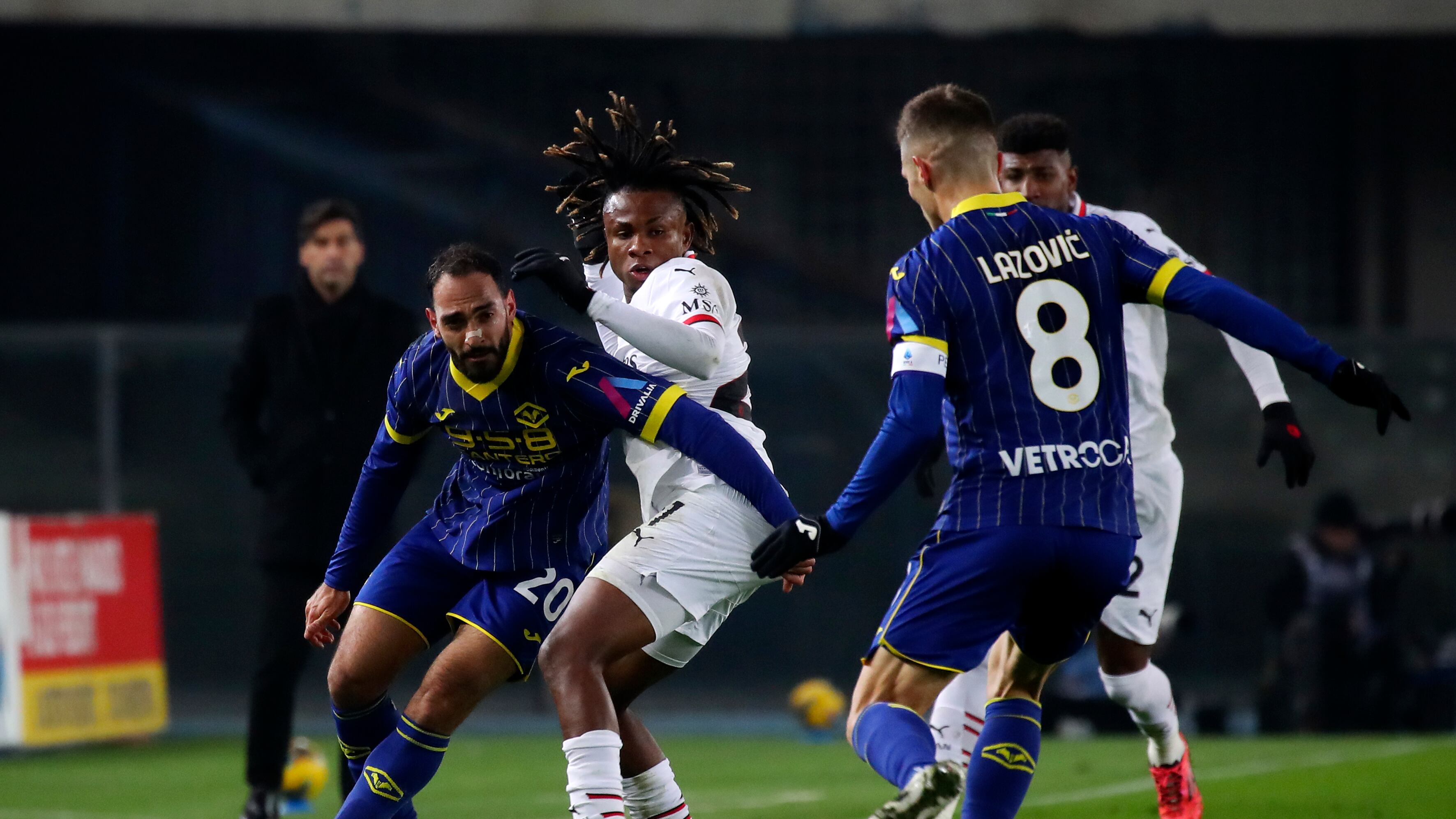 Il lampo di Reijnders salva un Diavolo orfano di Leão: le pagelle di Hellas Verona-Milan