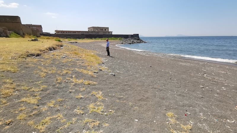 Napoli, il mare negato di San Giovanni a Teduccio 4