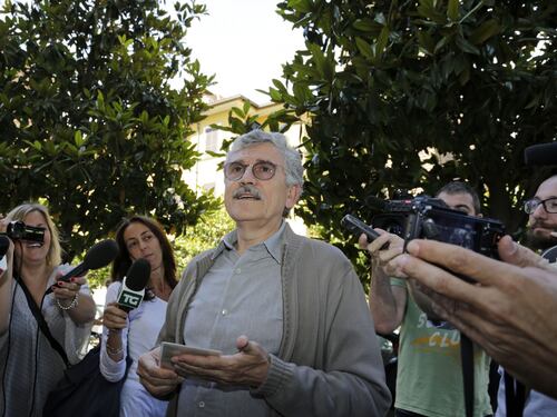 D'Alema attacca Renzi: "Se si vota ora lo spread va a 400"