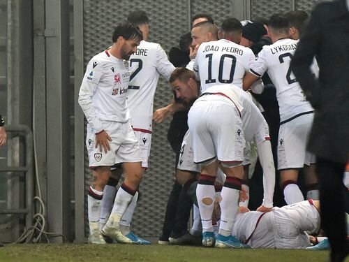 Serie A, il Cagliari fa 2-2 con il Sassuolo. Ok Brescia, Torino e Parma