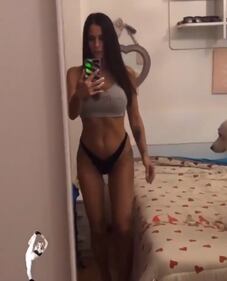 Antonella Mosetti provocante su Instagram  4