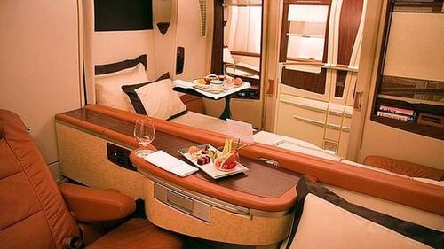 La suite in volo da 14mila euro 4