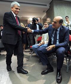 FOTO Vendola e Bersani: procedura d'avvicinamento 3