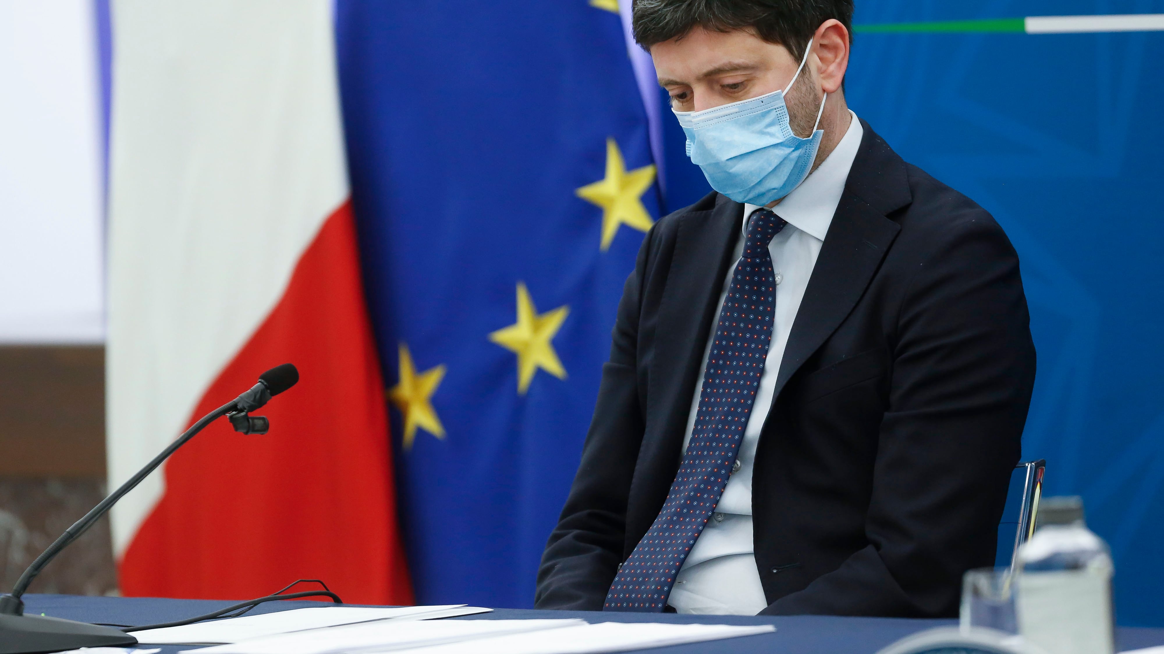 Cosa è successo nel governo prima delle riaperture