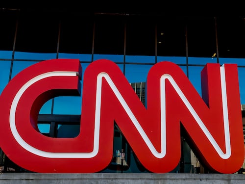 Rivolta alla Cnn, il Ceo si dimette: "Troppo centrista"