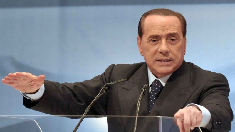 La ricetta di Berlusconi: "Rivoluzione fiscale con la flat tax al 20%"