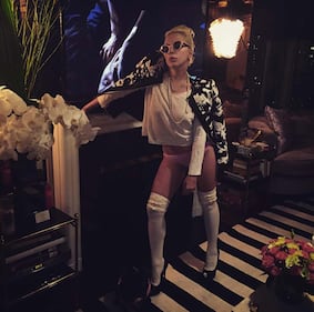 Billboard: Lady Gaga a seno nudo donna dell'anno 7