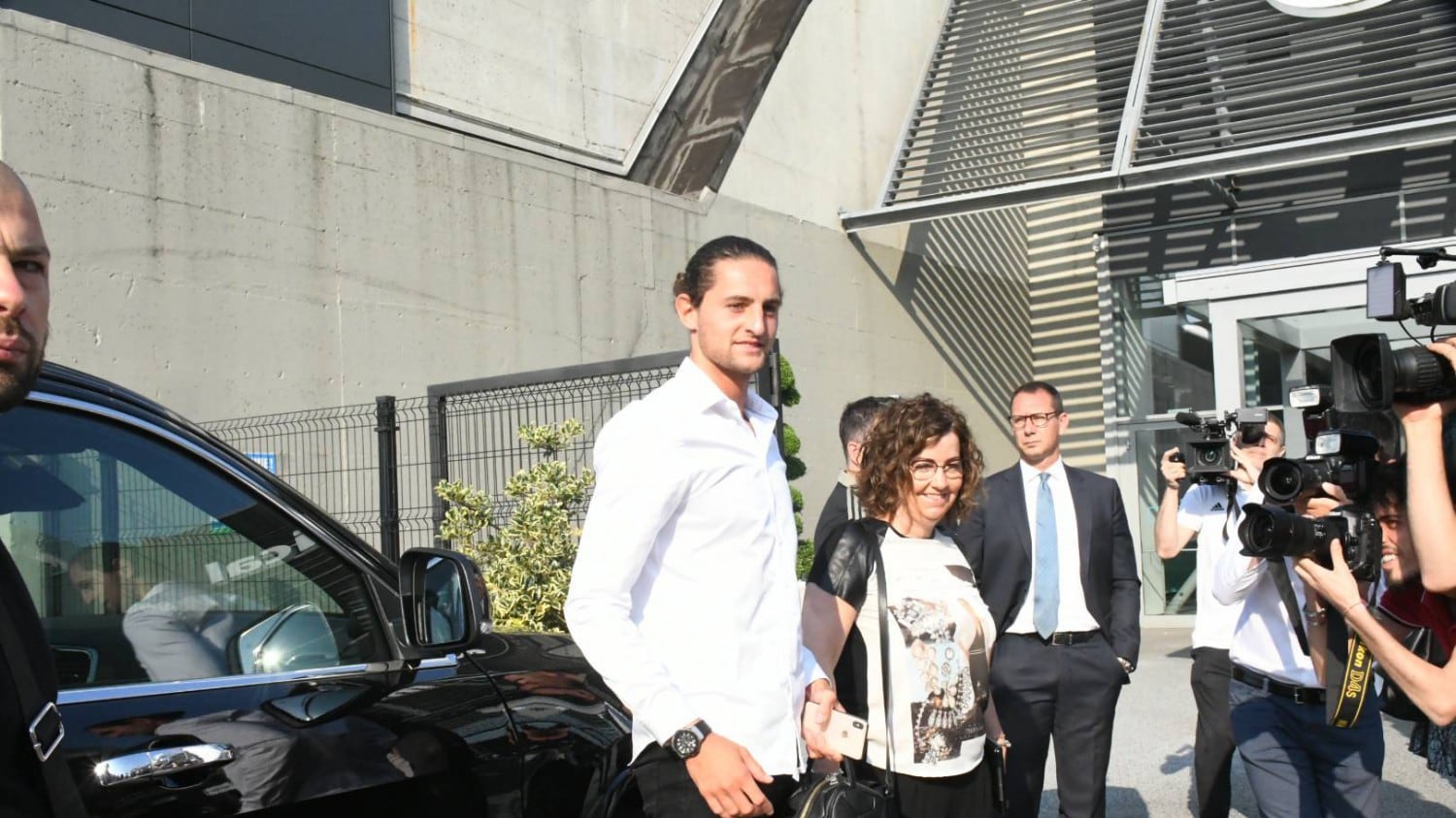Rabiot, parte l’avventura con la Juventus: fatte le visite mediche