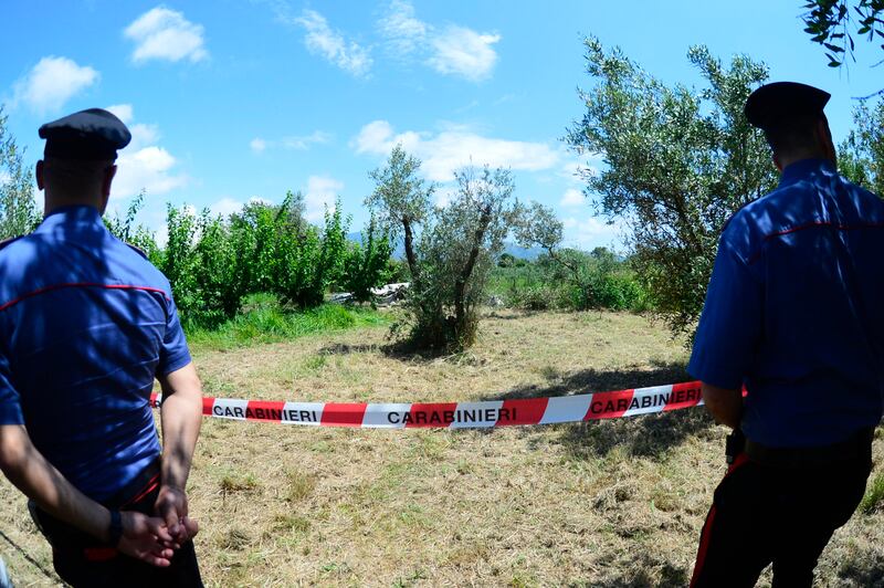 Rottami Piper precipitato e due carabinieri