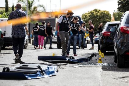 Preso d'assalto un portavalori a Roma, guardia giurata rimasta ferita 8