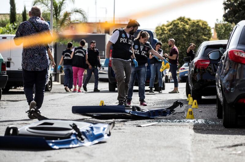 Preso d'assalto un portavalori a Roma, guardia giurata rimasta ferita 8