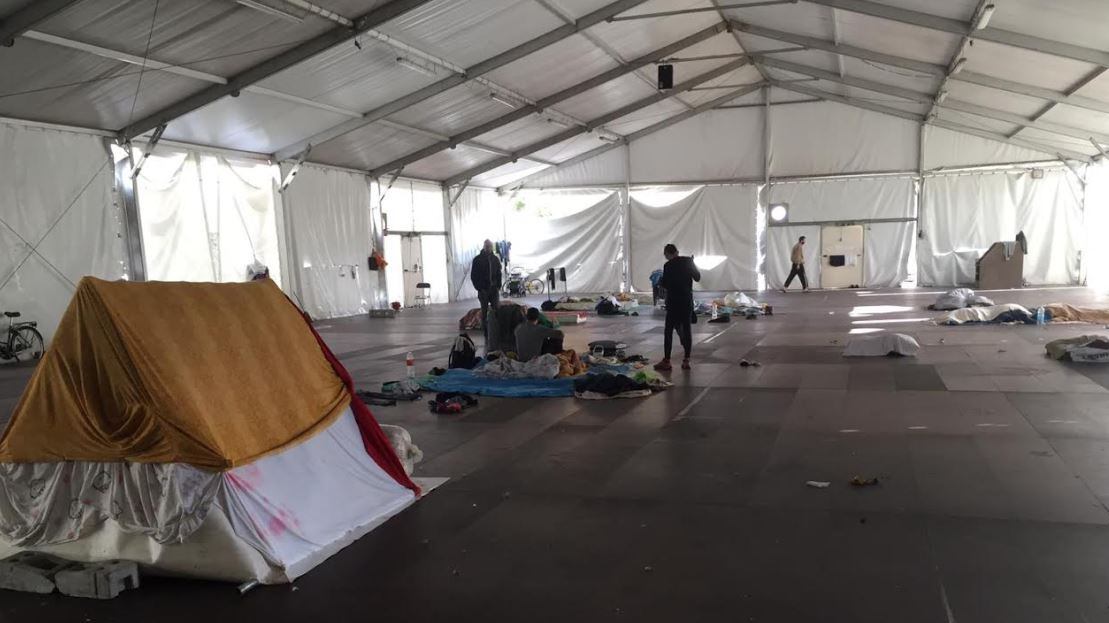 Palasharp, agonia di un mito. Da Frank Sinatra a dormitorio