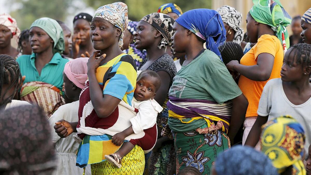 L'Emilia spende 500mila euro per formarli. I migranti: "Troppe ore in piedi"