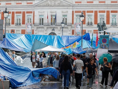 Sánchez dallo sfratto agli sfrattati. Assist dei giudici su Puigdemont