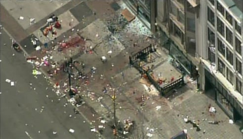 Boston, sangue alla maratona: esplosioni alla linea di arrivo 10
