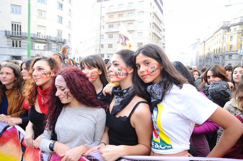 La manifestazione di Milano: "Uccidere Salvini non è reato" 1