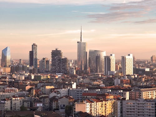 Il "grande gioco" della banche italiane, più forti della crisi