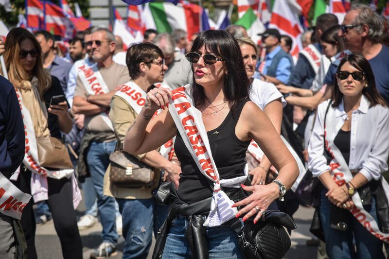 Milano: le foto del Remigration Summit organizzato dalla Lega 6