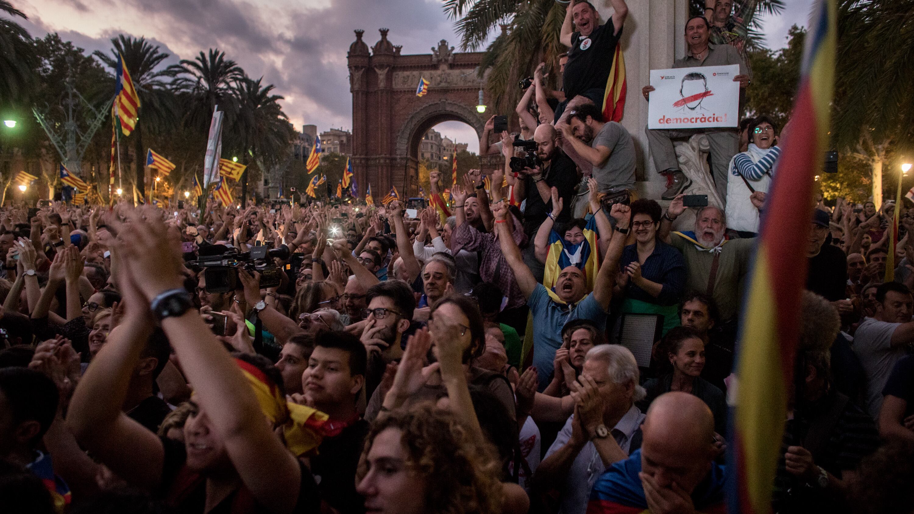 Secessione, da dramma a farsa