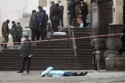 I soccorsi alla stazione di Volgograd 1