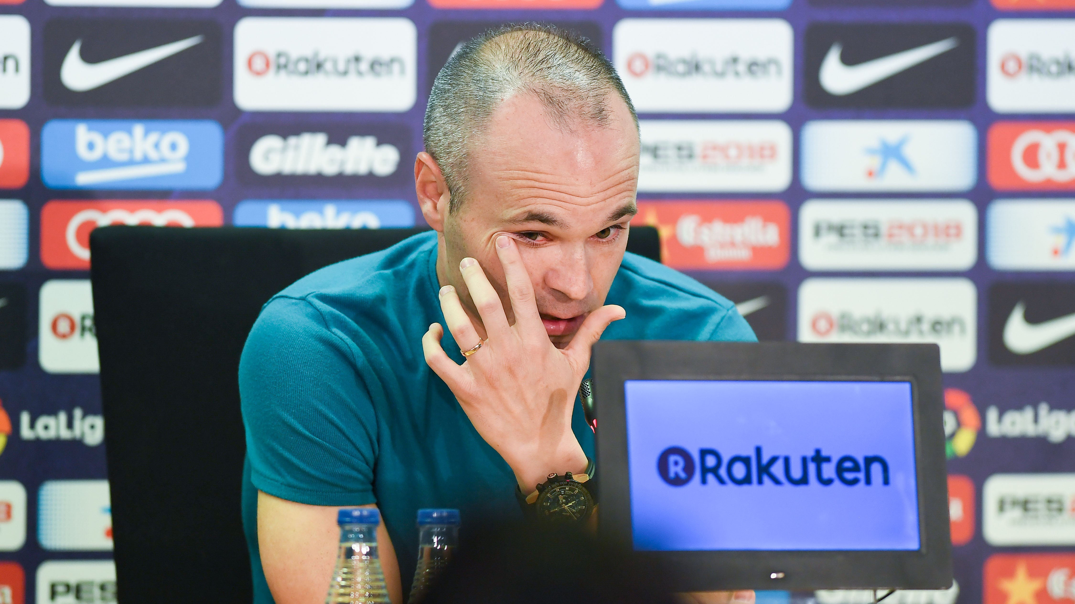 Iniesta saluta in lacrime. Addio Barça, va in Cina
