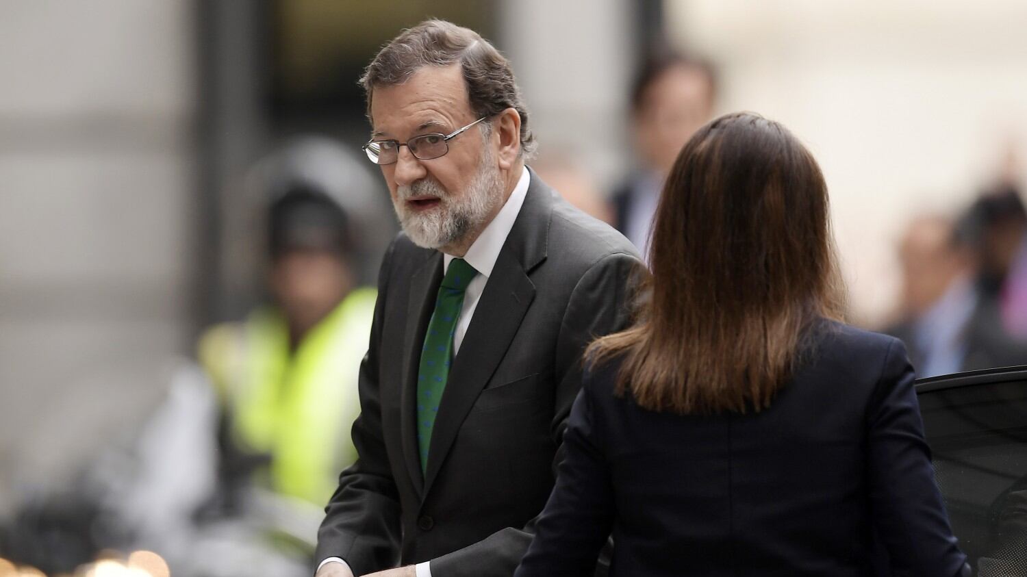 Rajoy lascia, c'è Sanchez La Spagna volta pagina ma vince l'ingovernabilità
