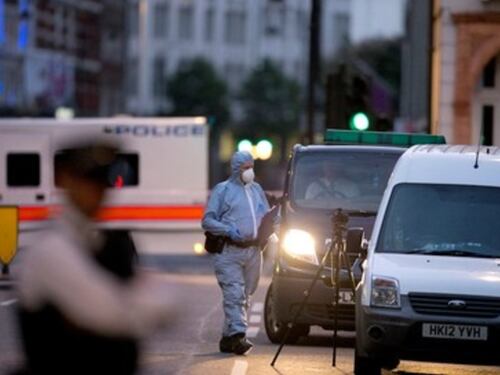 Londra, ricercato l'uomo che ha ucciso un bimbo di un anno a martellate