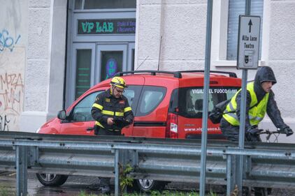 Incendio in un sottottetto sui Navigli 6