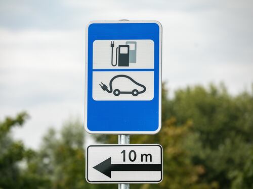 Auto elettriche, ecco la risposta della Lituania