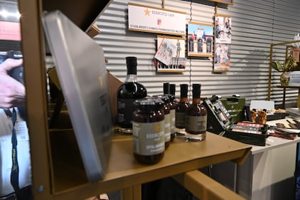 Prodotti a marchio “Esercito 1659” e stabilimento chimico farmaceutico militare a “Taste 16” 1