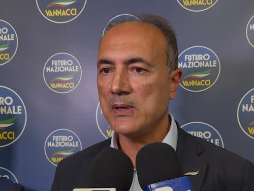 Il rebus dell’alleanza a destra. “Duri con lui, poi decidiamo”