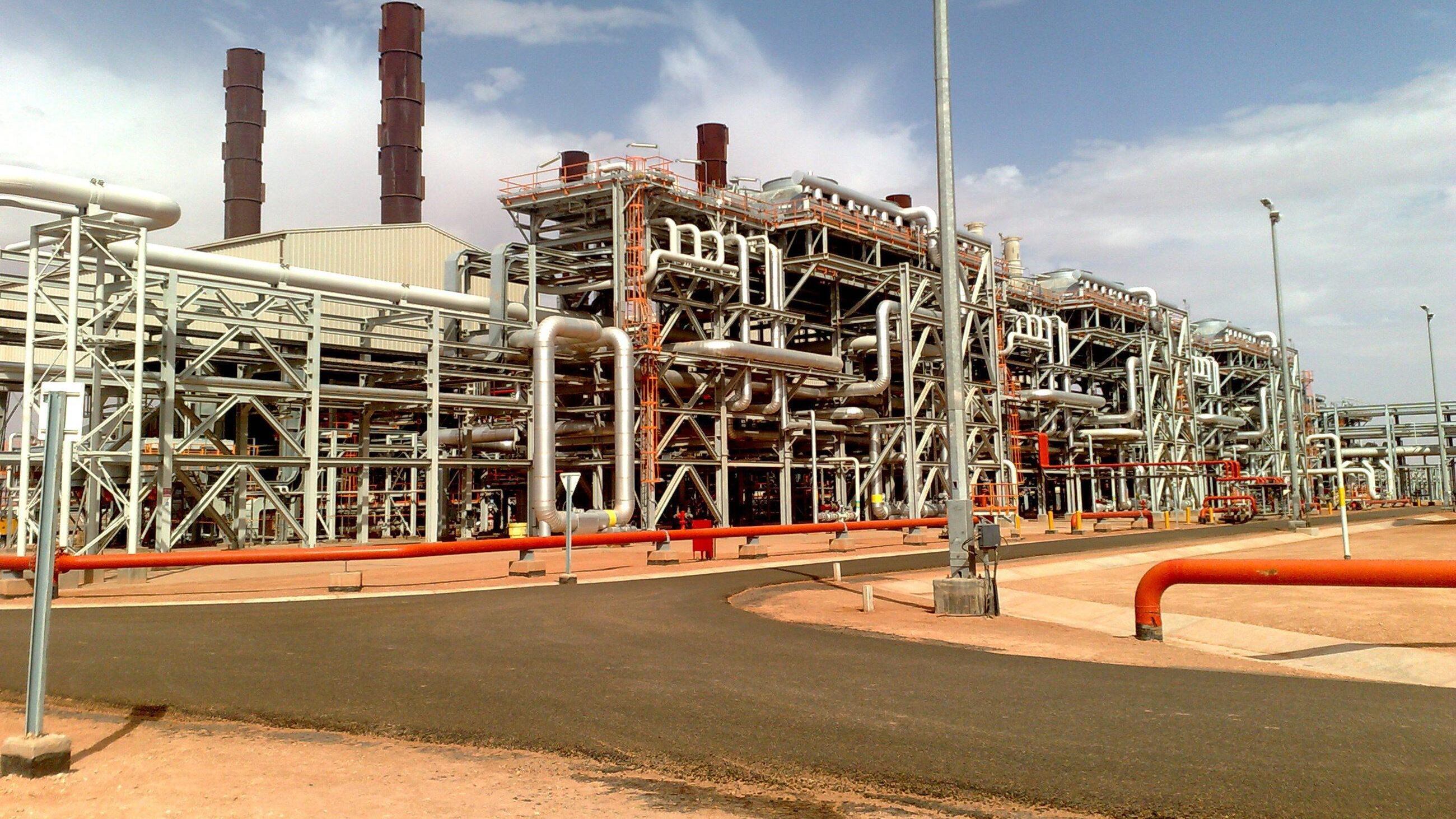 Algeria, assalto a campo petrolifero Sarebbero 41 gli ostaggi stranieri