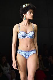 Australia, le modelle in passerella per la settimana della moda 3
