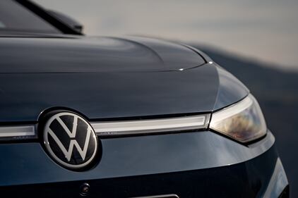 Volkswagen ID.7, primo contatto: guarda la gallery 16