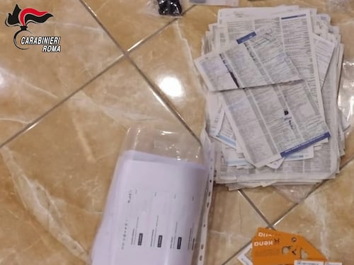 Spunta il "manuale del truffatore". Come funziona la centrale dei raggiri