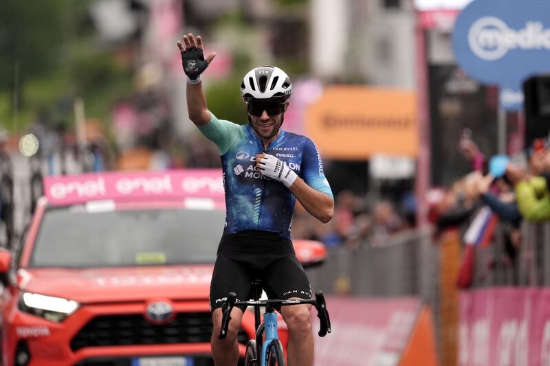 Giro 2024 tappa 19 Vendrame arrivo