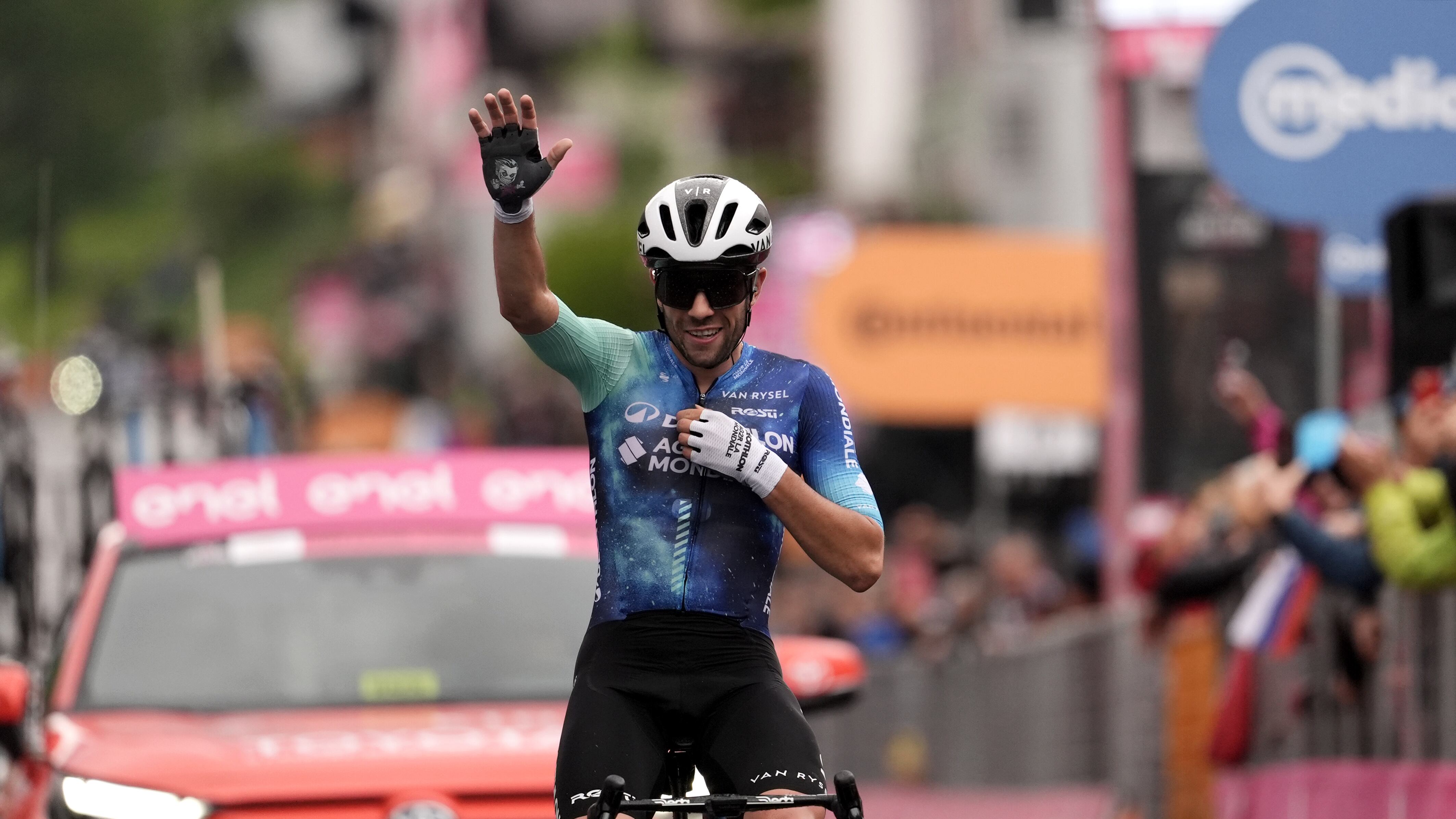 Giro 2024 tappa 19 Vendrame arrivo