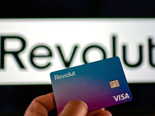 Revolut, hacker si fingono autorità italiana: sottratti i dati di centinaia di clienti