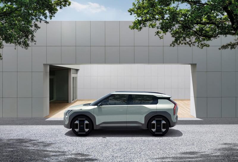 Kia EV3 e EV4 concept, guarda tutte le foto 4