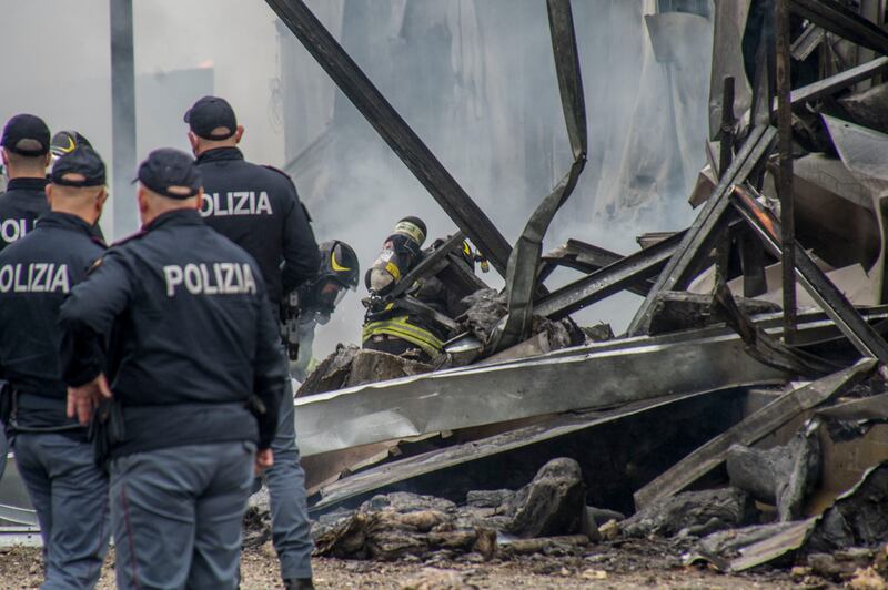 Aereo caduto a Milano 8