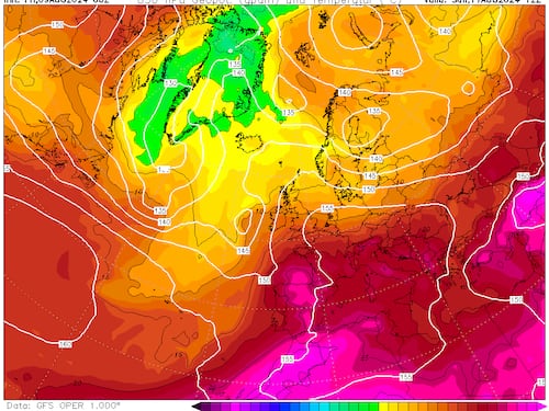 Meteo, arriva la "bolla viola": occhio al fine settimana