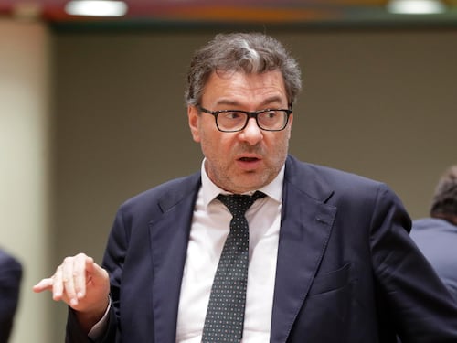 Manovra, ecco le tre strade per avere un fisco più leggero