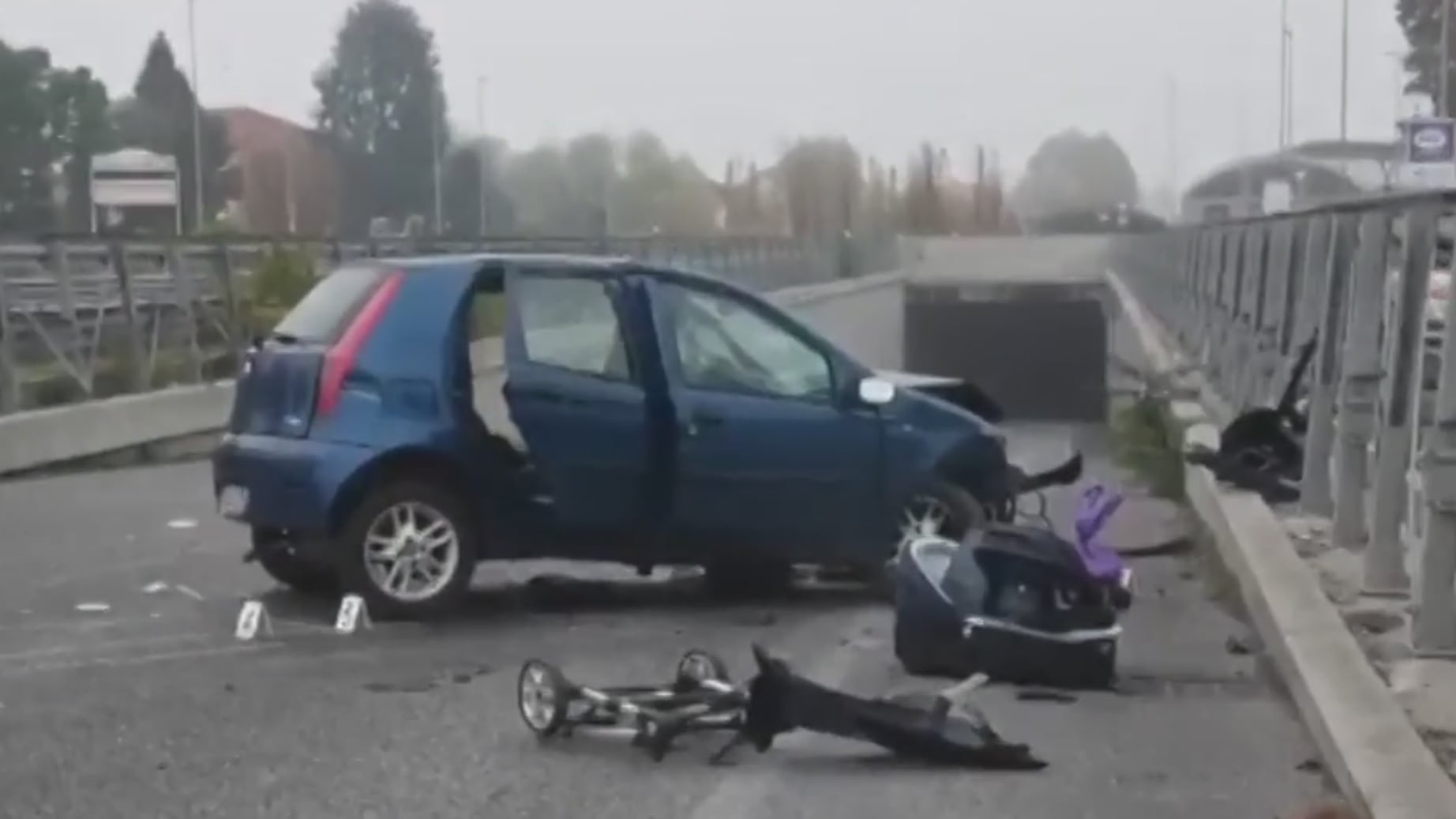 L'ovetto non era legato al sedile. Indagato per la morte del figlio