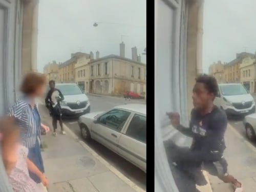 Francia, il video dell'orrore: così l'africano prova a rapire la bambina