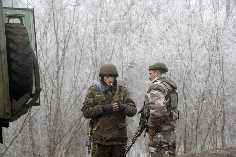 Militari schierati a Debaltseve 2