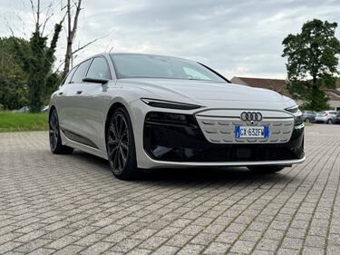 Audi S6 e-tron: guarda la gallery della super SW elettrica da oltre 500 CV 4