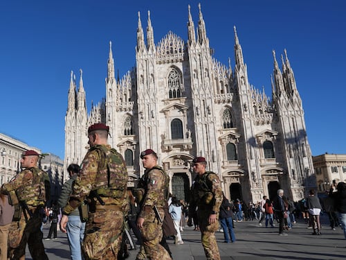 Cortei, la protesta va in tangenziale