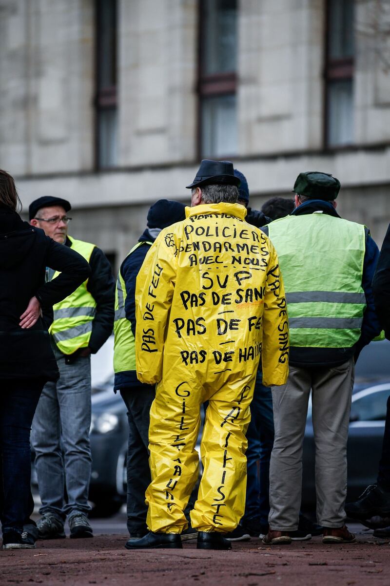 Montmartre, Caen, Ventimiglia: ancora proteste dei gilet gialli 2