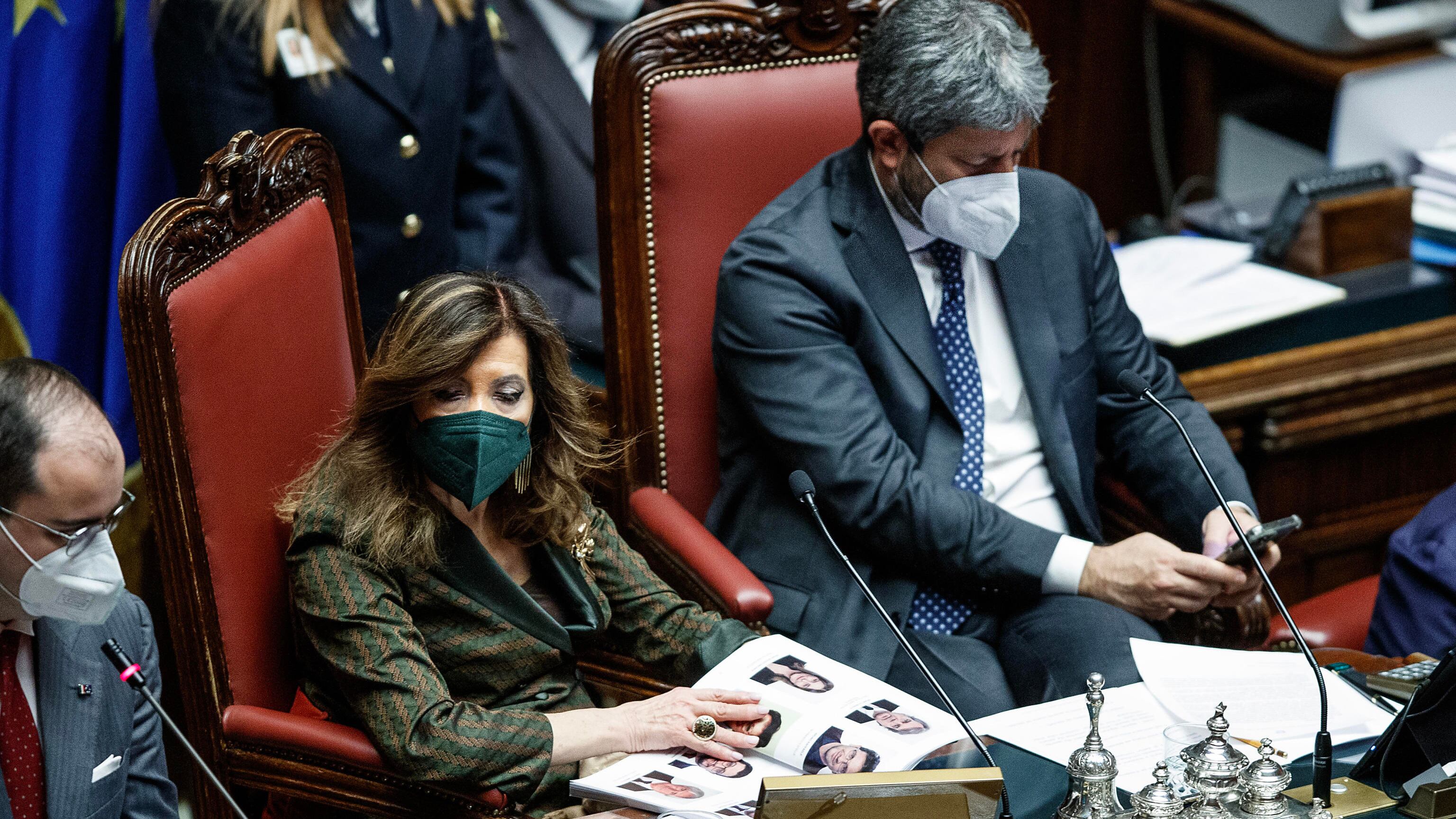 Coppia impossibile. Tra Fico e Casellati è braccio di ferro sulla gestione dei lavori in aula
