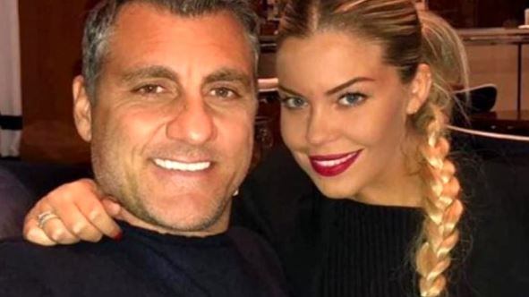 Bobo Vieri e Costanza Caracciolo a spasso con Stella